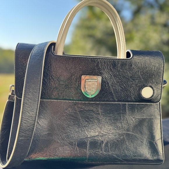 Christian Dior Diorissimo Medium -Excellent Condition with COA - Picture 2 of 8